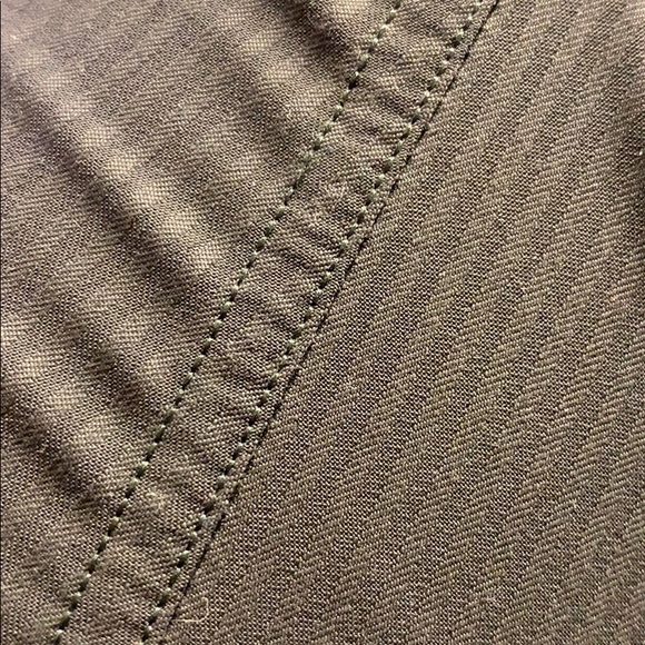 Meet your Posher, Allysa - Picture 1 of 1